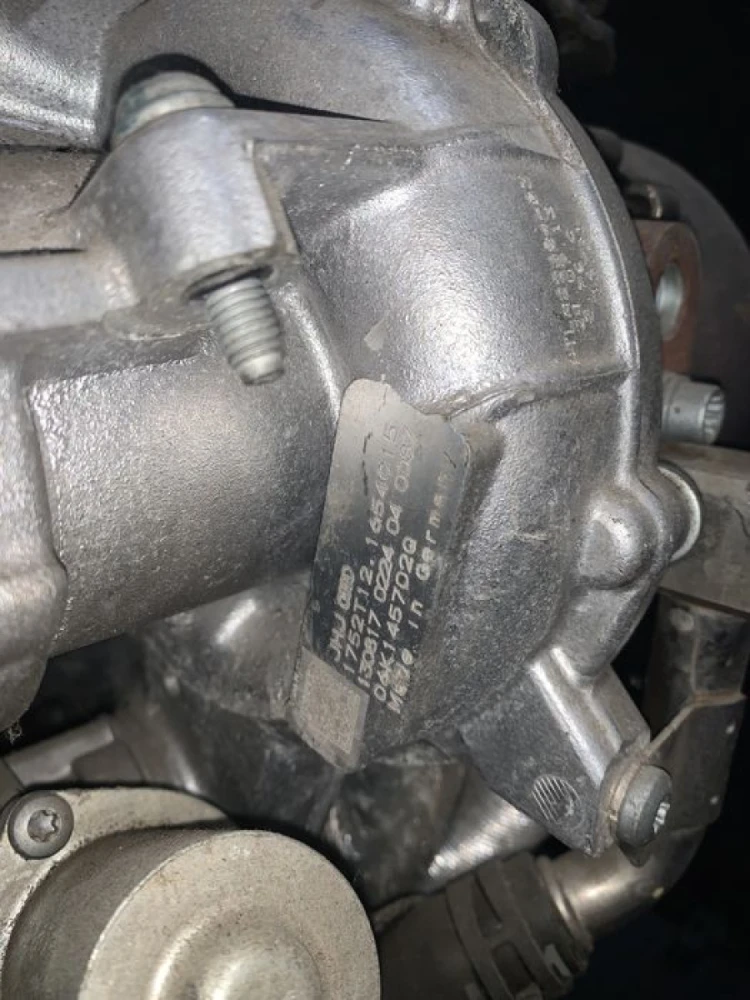 Турбіна 2.0 TSl TFSI CHH chh 06K145702Q Турбина 2,0 ТСІ