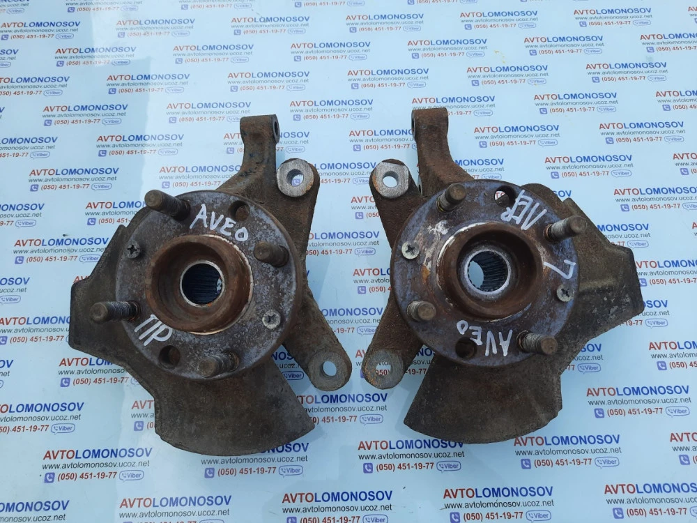 96459242 Поворотный кулак Chevrolet Aveo 96459243