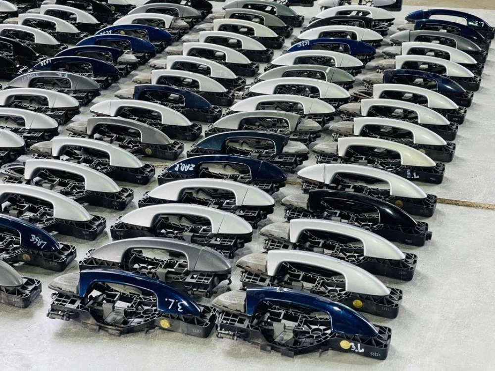 Ручка двери VW Passat B6 ручка Пассат Б6 кронштейн перед зад