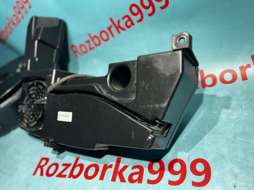 Сабвуфер Audi A4 b8 A5 8T динамик Ауди А4 А5 саб