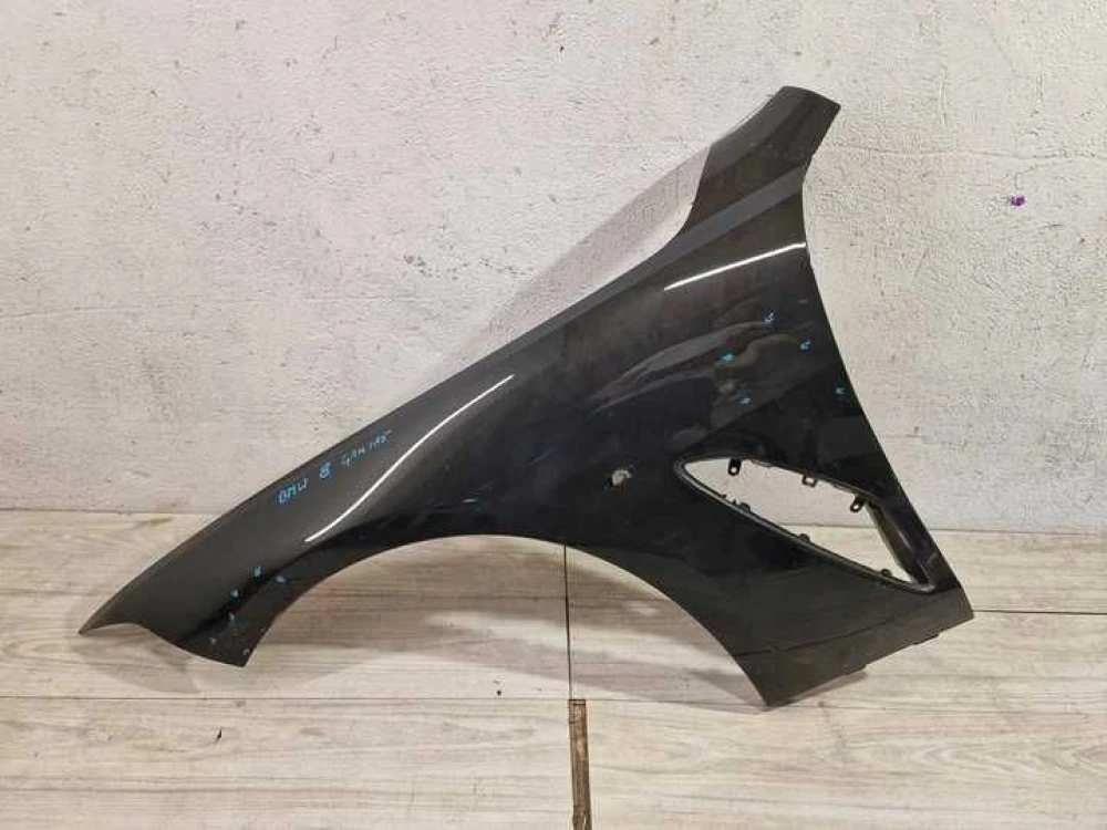 Крыло правое левое BMW 8 G14 G15