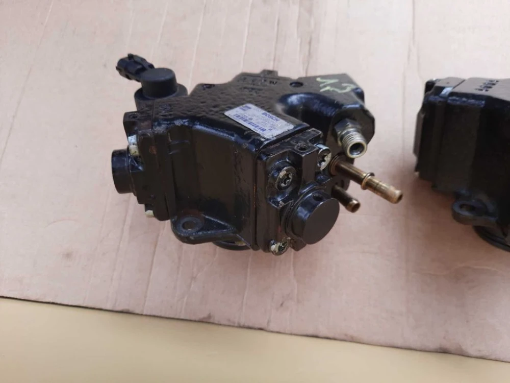ТНВД Топливный насос Opel Astra J MERIVA B CORSA D 1.3 CDTI