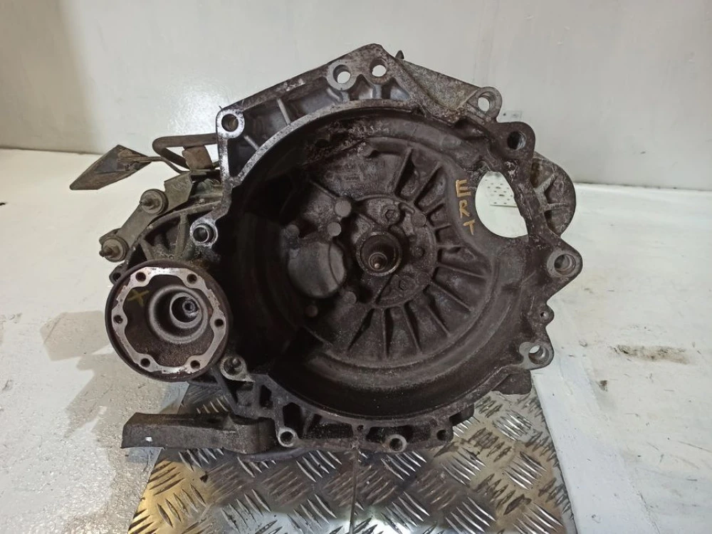 КПП VW 1.4 1.6 16v 8v ert duw duu  Golf 4 Skoda Octavia Tour