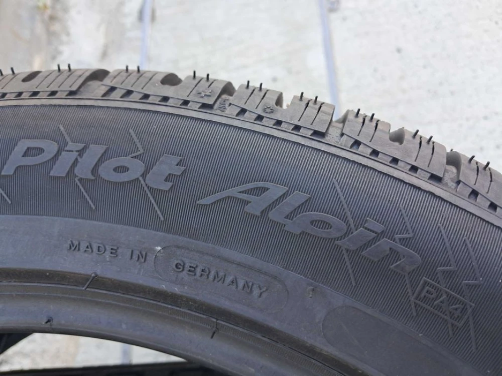 Резина зима НОВА Michelin 235/50 R18 Pilot Alpin PA4