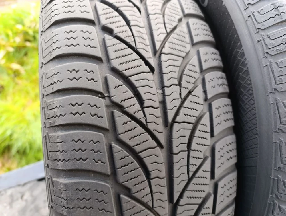 Зимові шини Paxaro 195/65 R15 резина Р15
