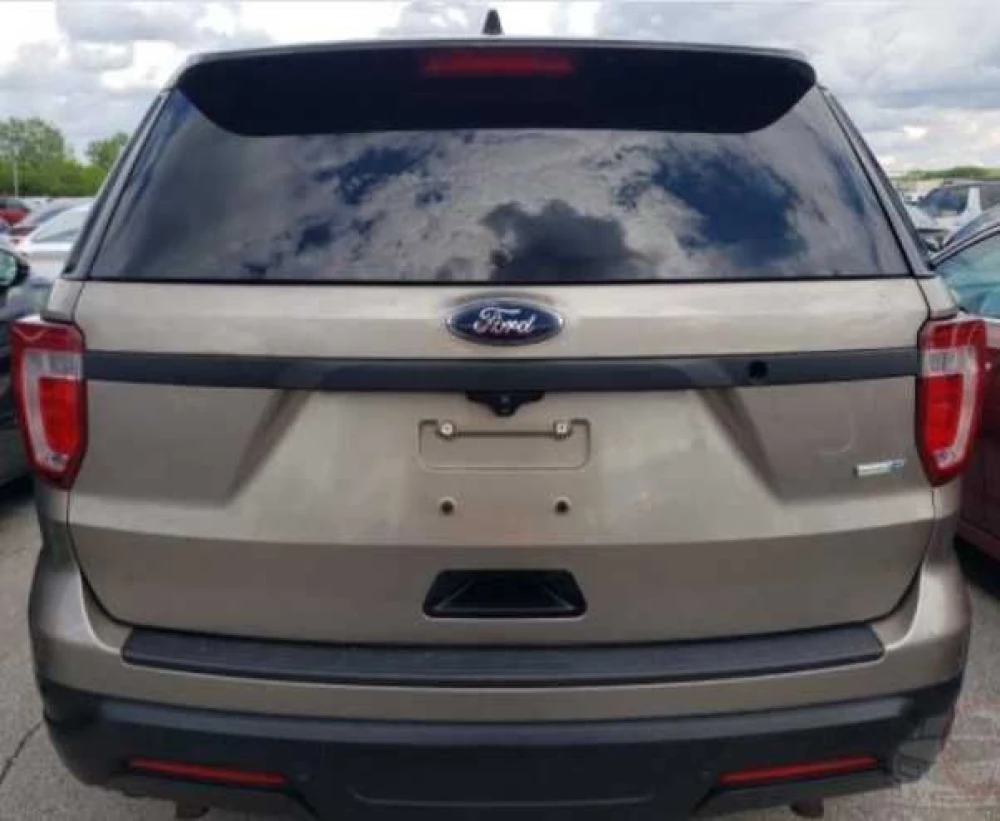 Ford Explorer V 5 (2017-2019) Кришка багажника скло заднє