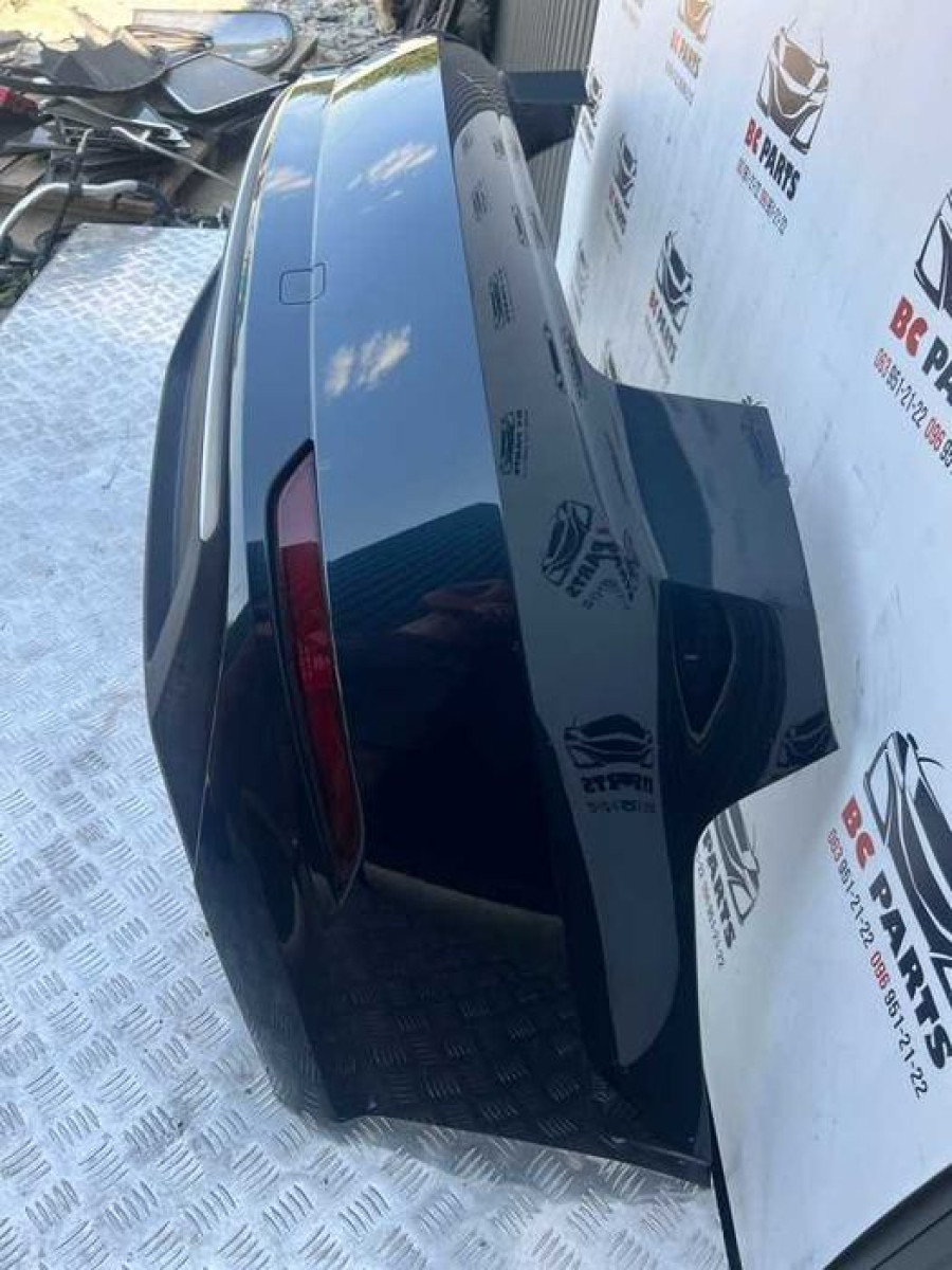 Бампер задний Audi A3 2018 год