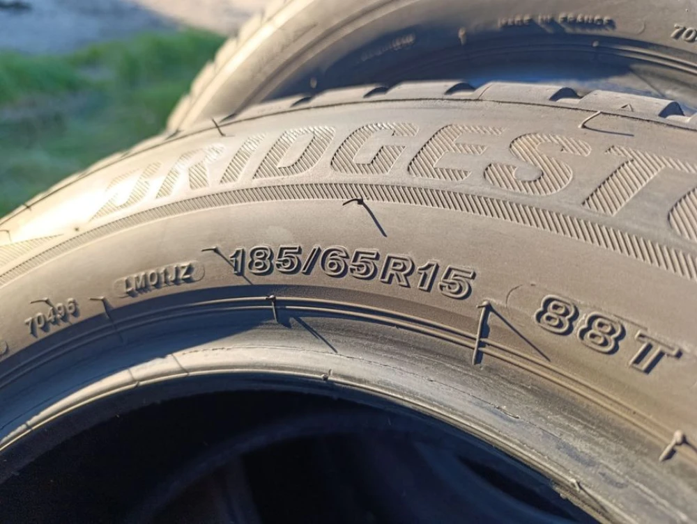 Зимові шини Bridgestone 185/65 R15 резина Р15