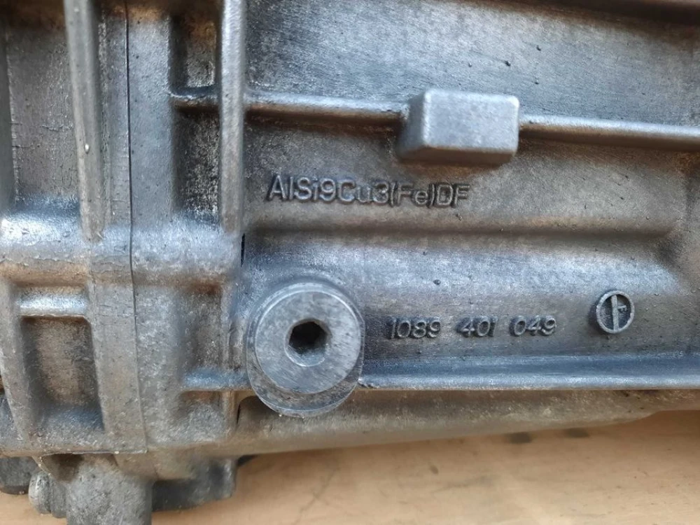 Коробка передач BMW 2.0d бмв МКПП  1089401049 - (51)