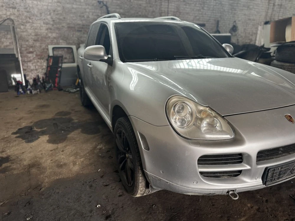 Porsche Cayenne 955 разборка запчасти 4.5 Каен шрот розбірка