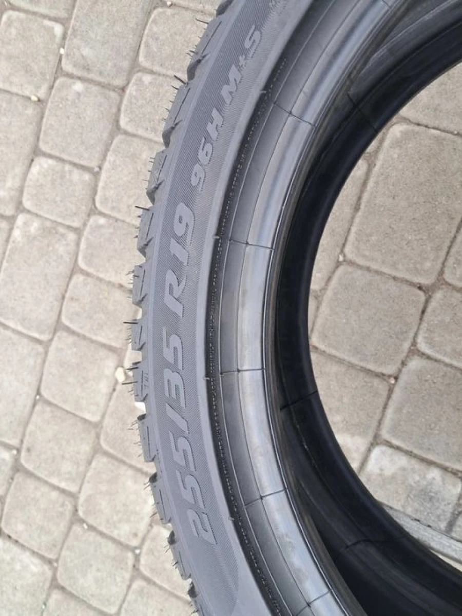 Резина зима НОВА Pirelli 225/40 255/35 R19 Sottozero 3 RFT e