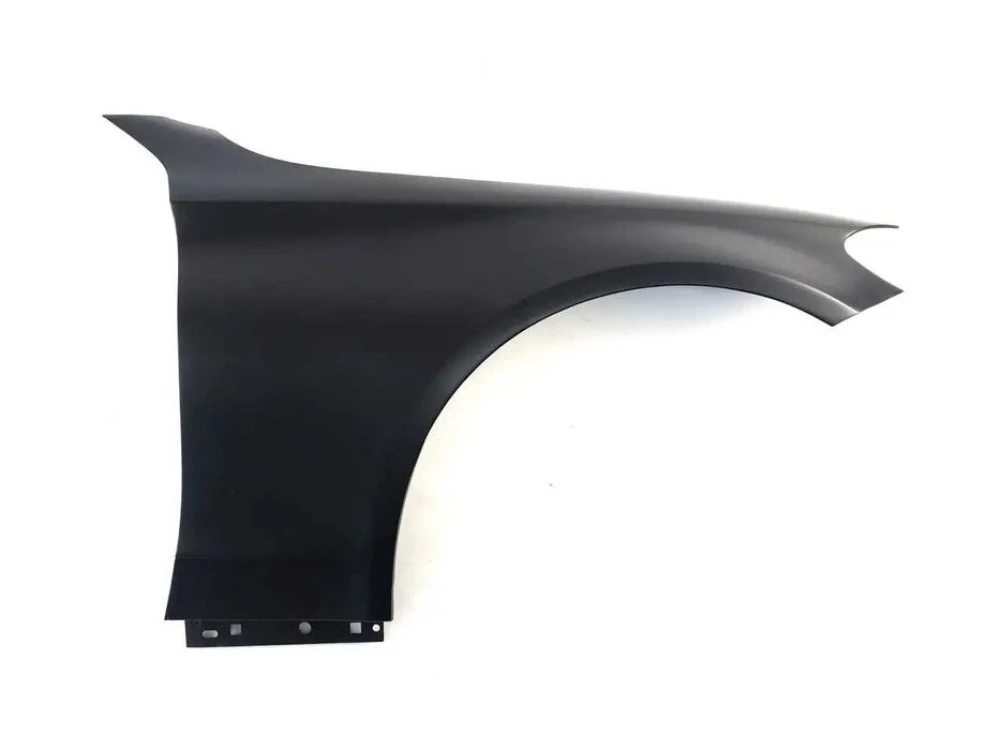 Переднее L/R крыло алюминий MB C class W205 2014-2018год.