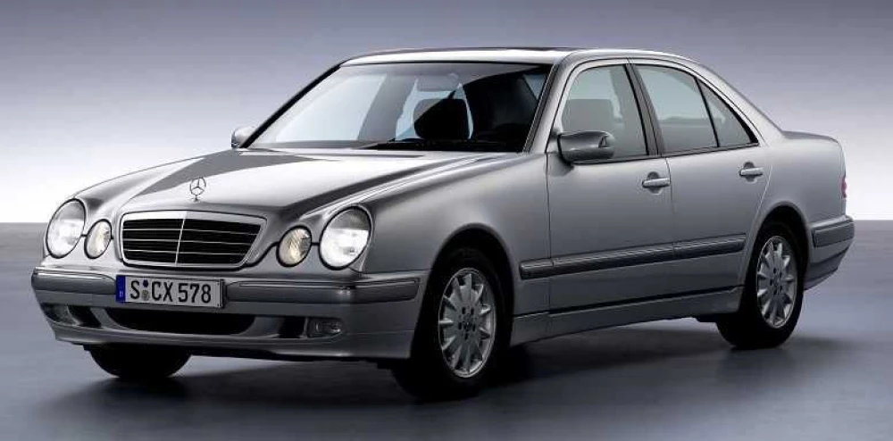 Салон (сиденья) Mercedes E-class W210. Разборка Mercedes W210