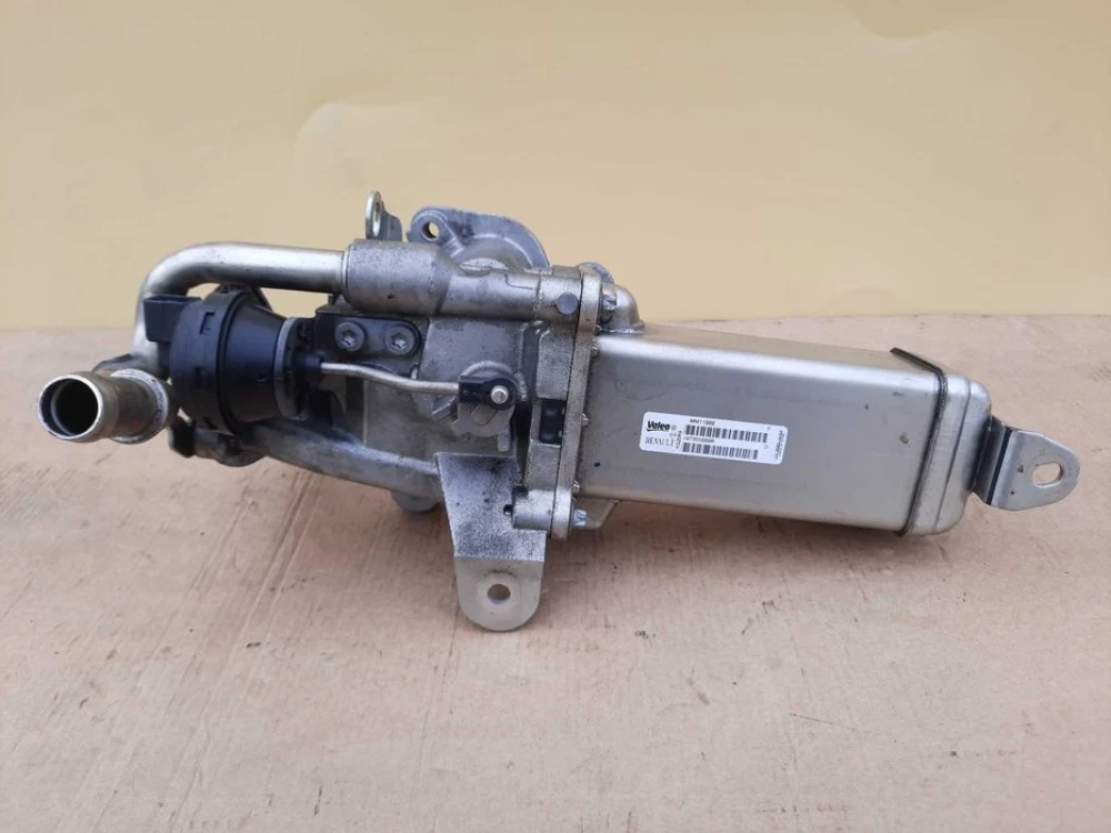 Радиатор вихлопних газов егр renault 2.3 master 3 BI TURBO
