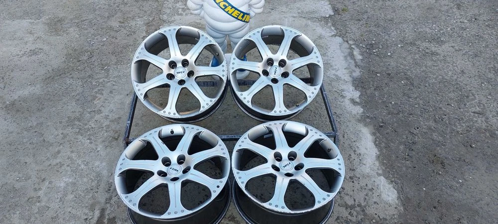 Диски Rial R20 5x114,3 9J ET35 Honda Hyundai Jeep Kia Lexus Tesla 3 K9