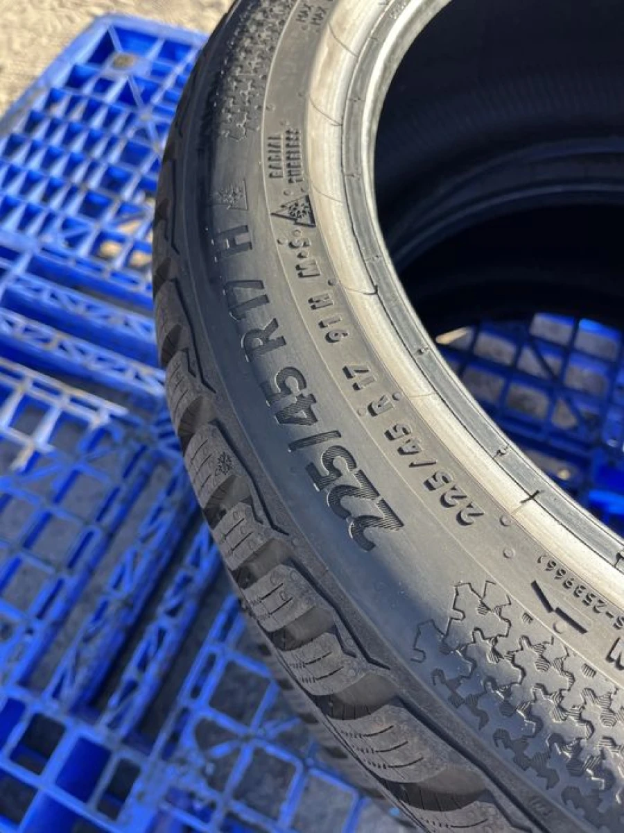 225/45 r17 Continental WintetContact TS870 Резина зимняя НОВАЯ