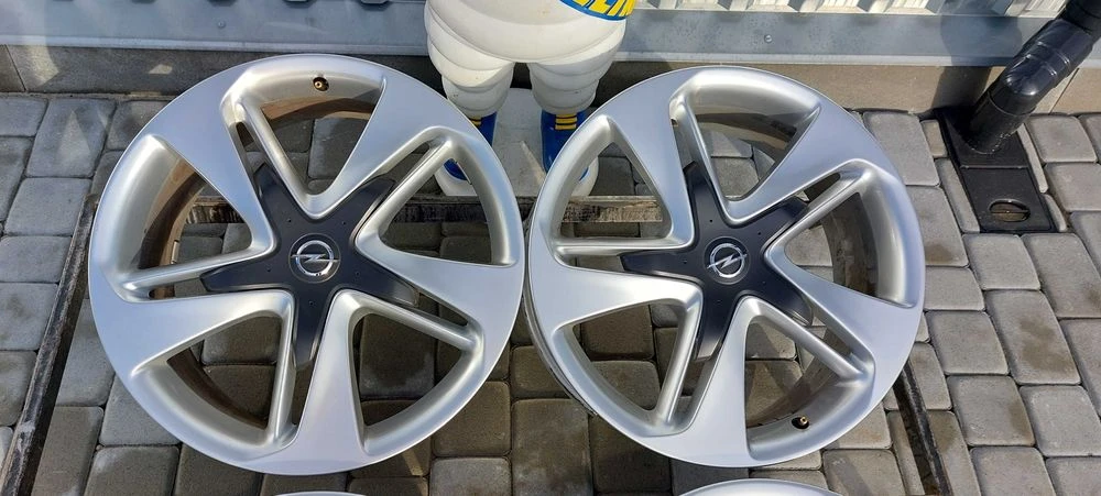 Диски Opel R19 5x115 8J ET46 Astra J Zafira Tourer C Vauxhall Астра