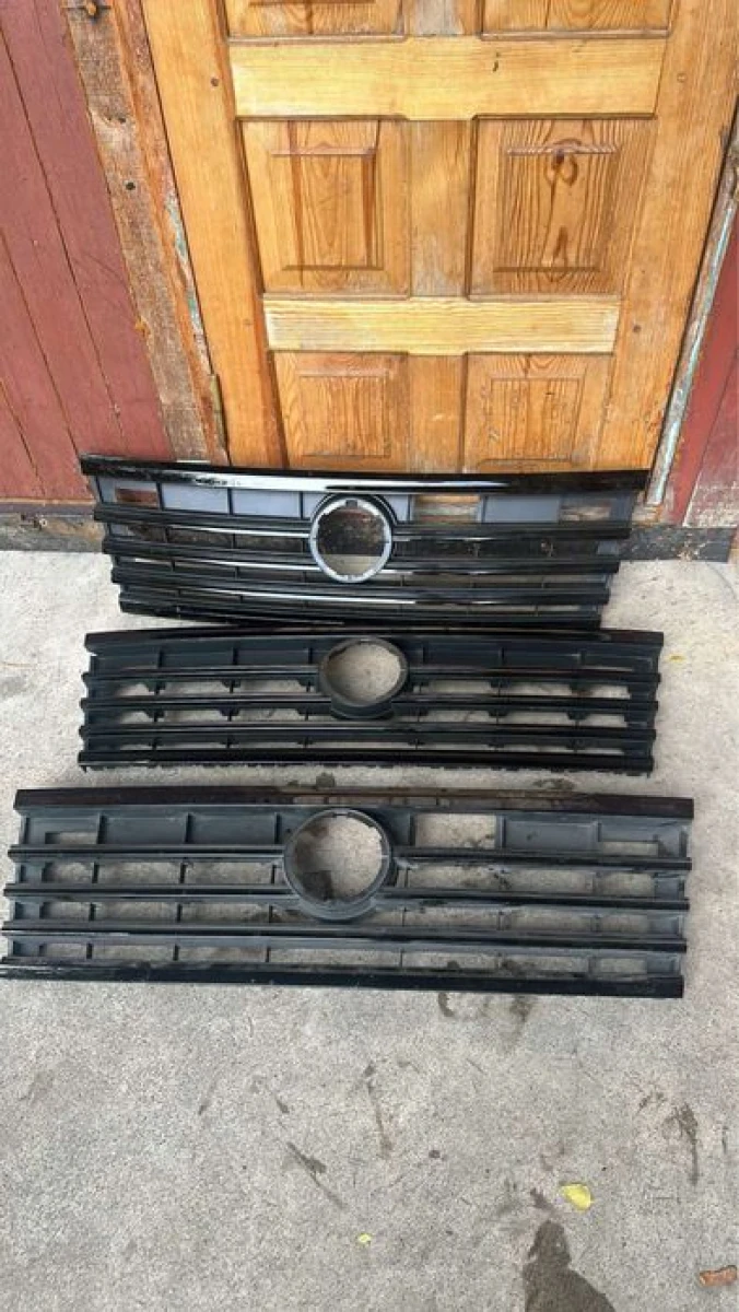 Решітка Touareg 3 CR R-line