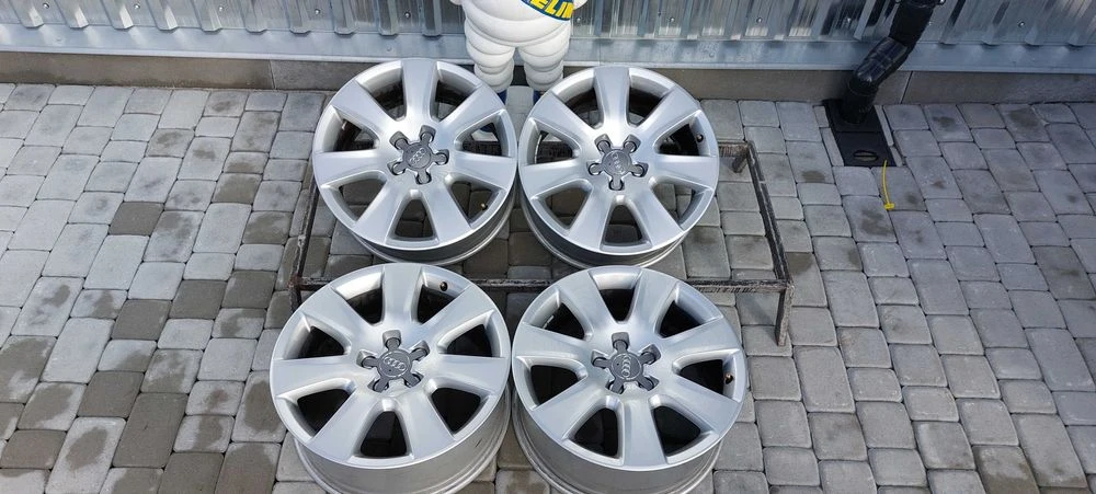 Диски Audi R18 5x112 7,5J ET26 A8 D4 A6 Q5  Mercedes E Skoda VW Seat