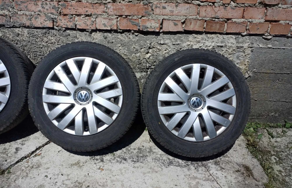 Диски Колеса R16 205/55 5x112 ET50 1K0601027AK Volkswagen Skoda