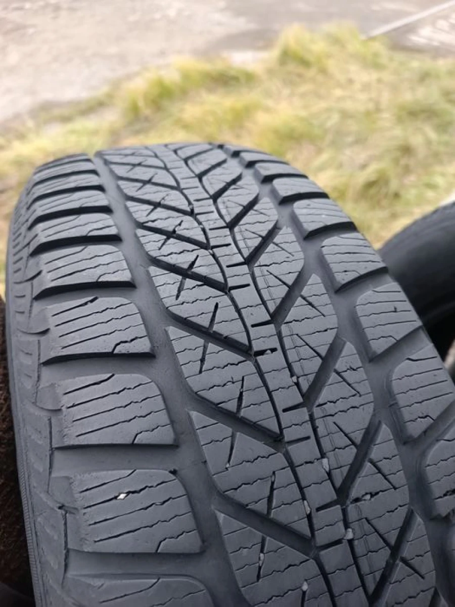 Зимові шини Fulda 215/65 R16 резина Р16