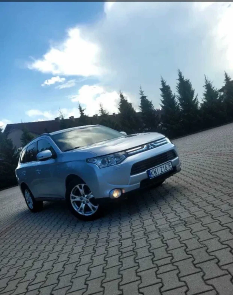 кузов,кузовні запчастини для Mitsubishi Outlander III