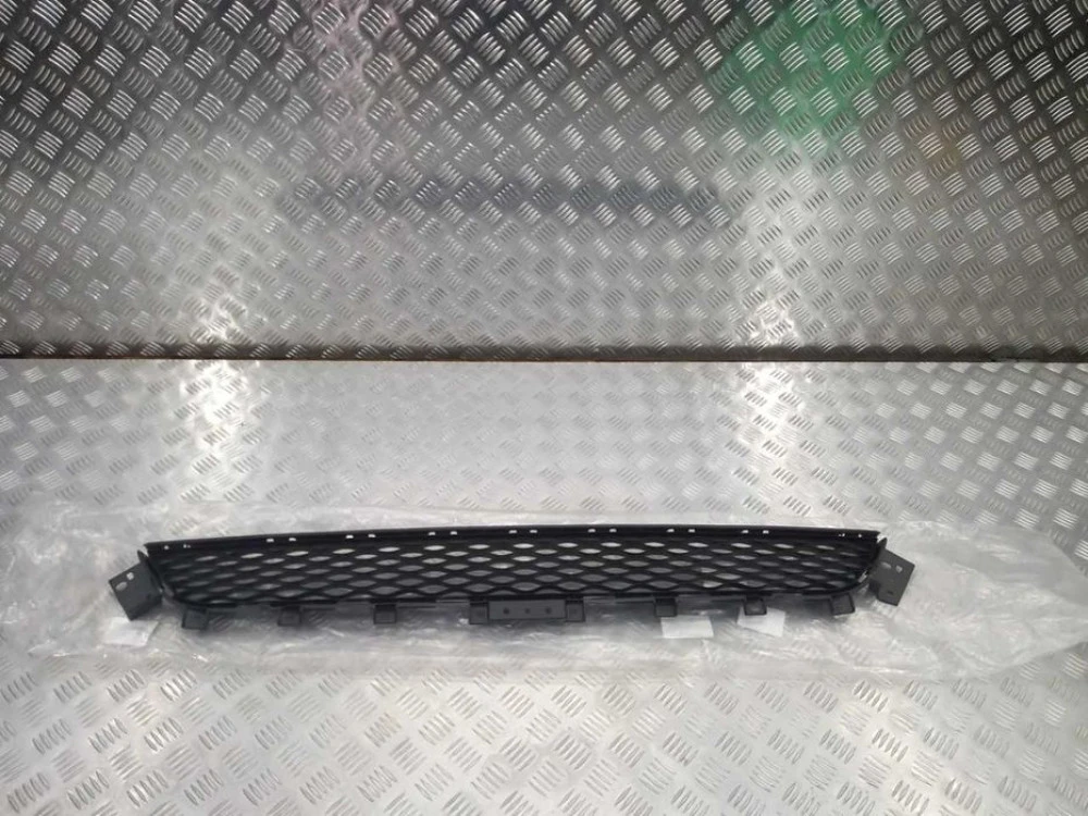 Infiniti J55 розбірка на деталі. Комплект запчастин