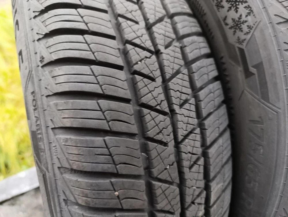 Майже нові зимові шини Barum 175/65 R14