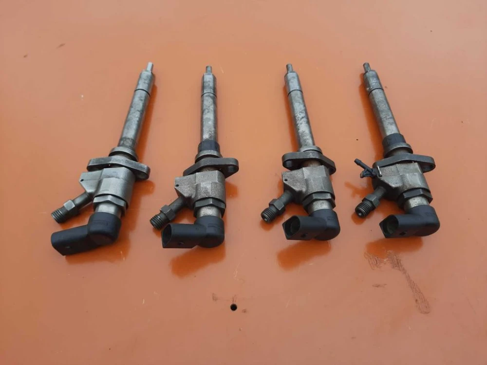 Форсунки Peugeot 9657144580 Citroen 9647247280 Ford FOCUS C-MAX 2.0HDi