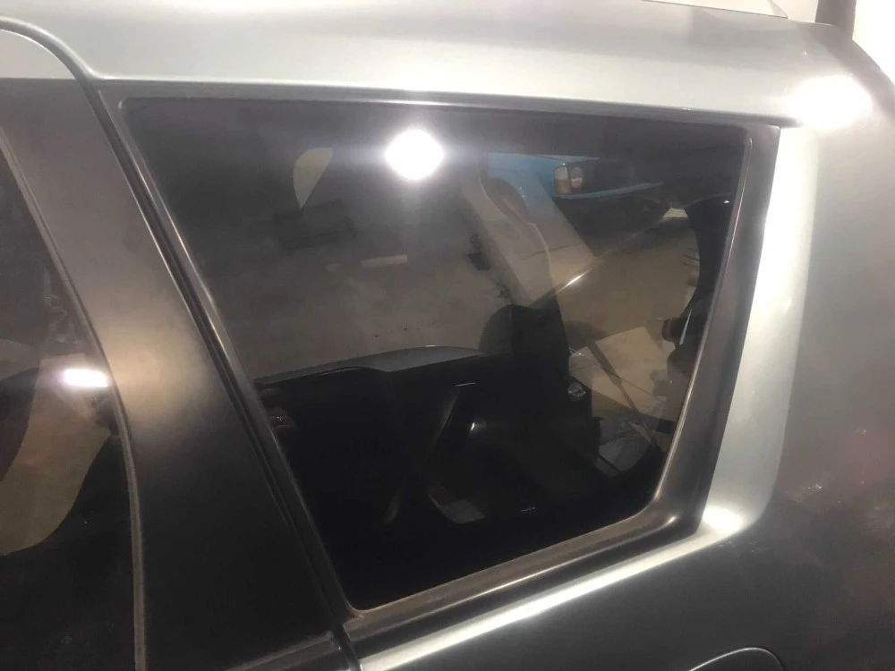 Форточка,заднє бокове шкло для Mitsubishi Outlander XL 2007-20212pp