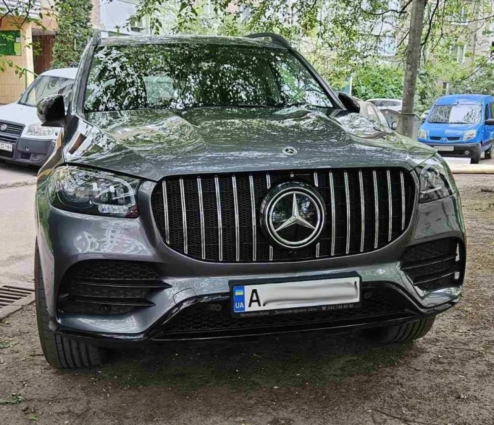 Решетка радиатора Mercedes GLS X167 тюнинг стиль AMG 63 (хром / черная