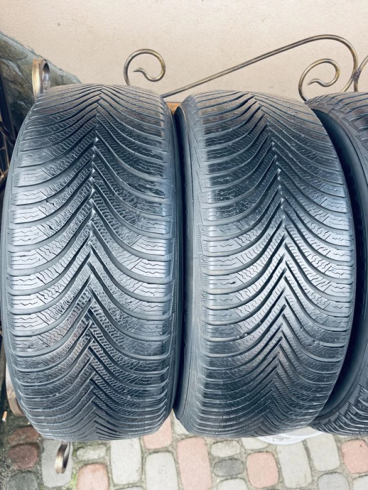 Шини 225/55 R17 Michelin