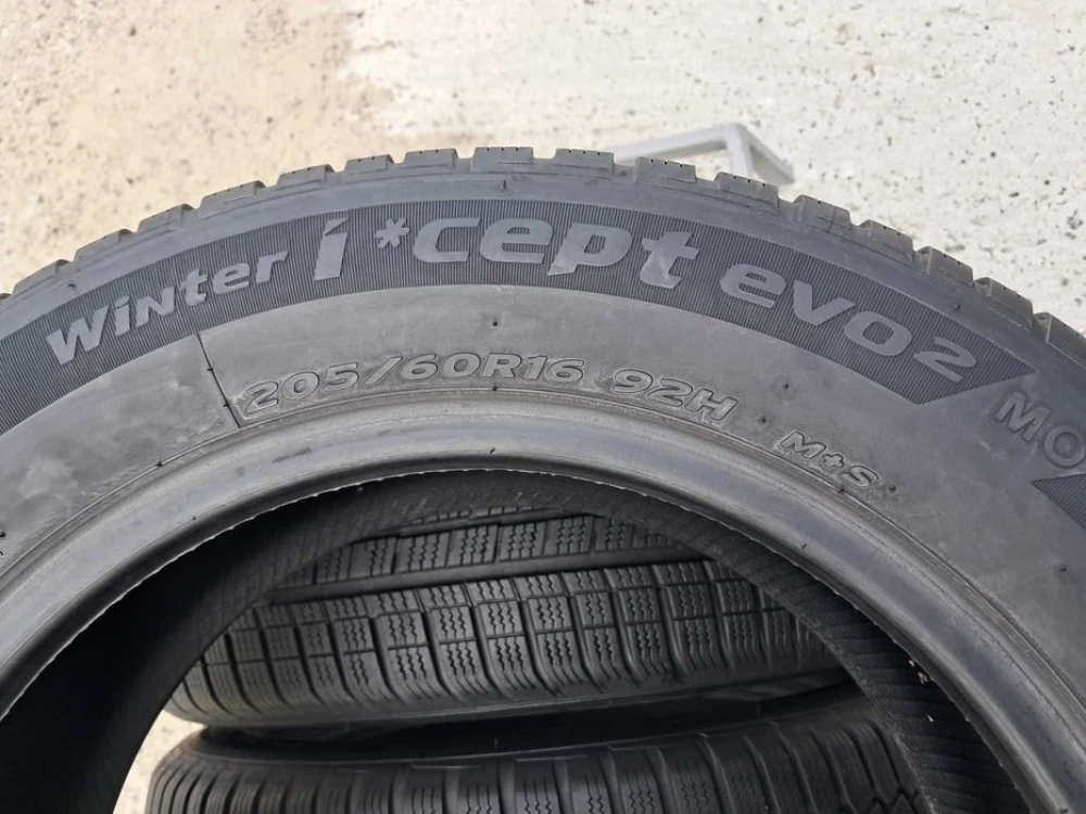 Резина зима 90% протектор Hankook 205/60 R16 I'Cept EVO2