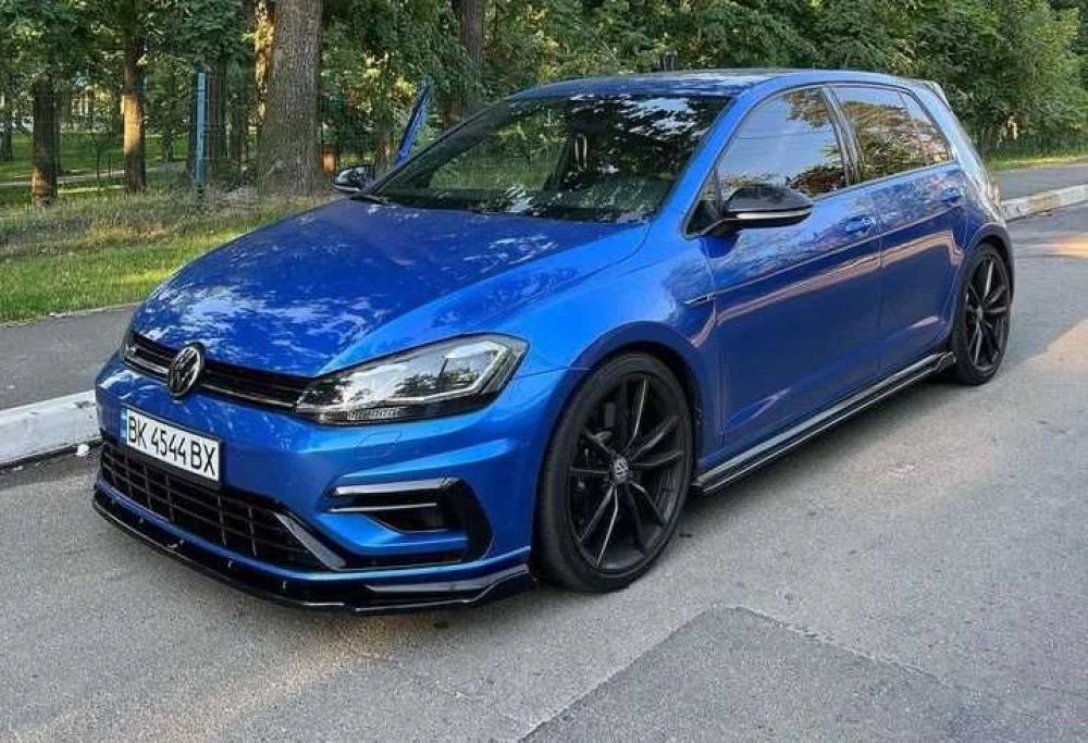 Сплиттер VW Golf 7.5 R тюнинг обвес губа юбка диффузор