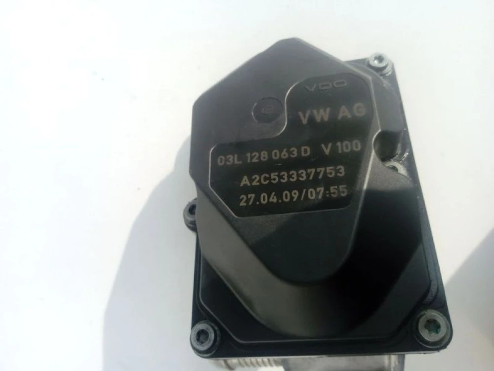 Дроссельная заслонка 03L 128 063 D Skoda Superb 2 Суперб 2 2.0 TDI