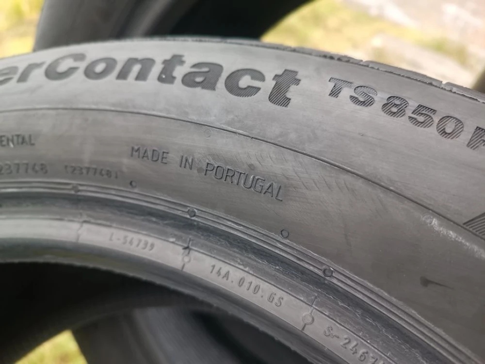 Зимові шини Continental 215/55 R17 резина Р17