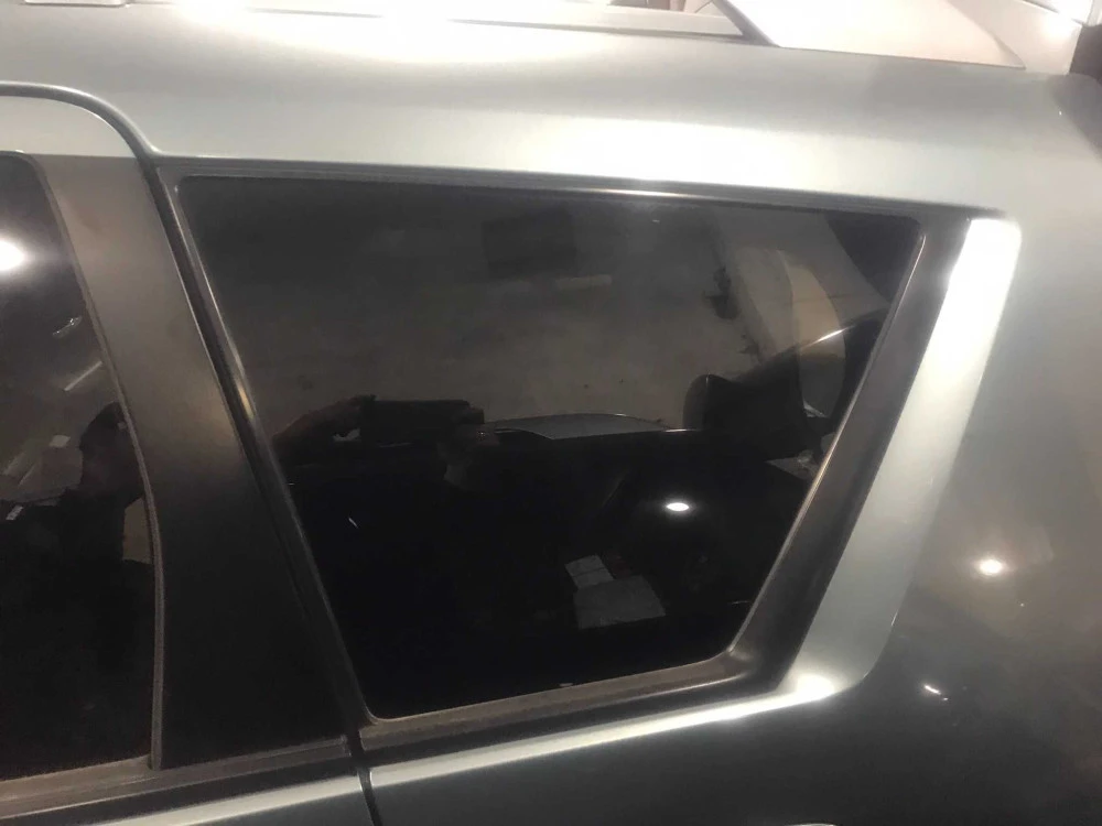 Форточка,заднє бокове шкло для Mitsubishi Outlander XL 2007-20212pp