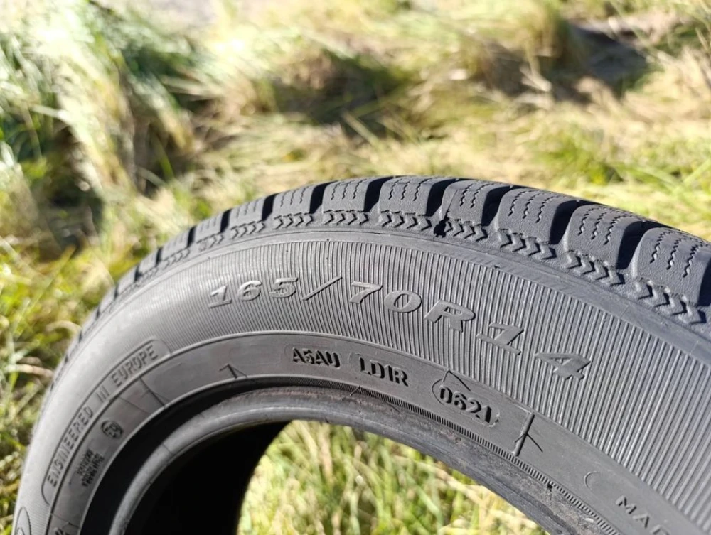 Зимові шини Debica 165/70 R14 резина Р14