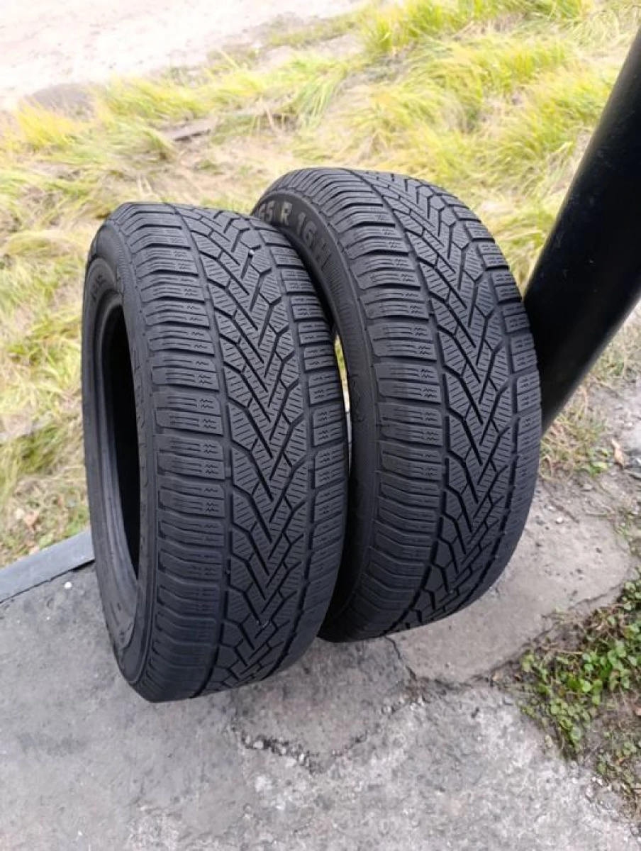 Зимові шини Semperit 215/65 R16 резина Р16