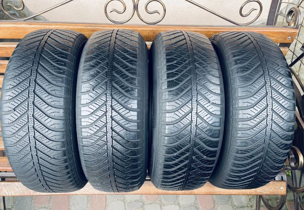 Шини 195/65 R15 Good Year 2020p