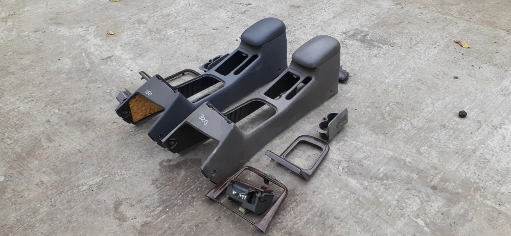 Консоль Подлокотник Daewoo Leganza