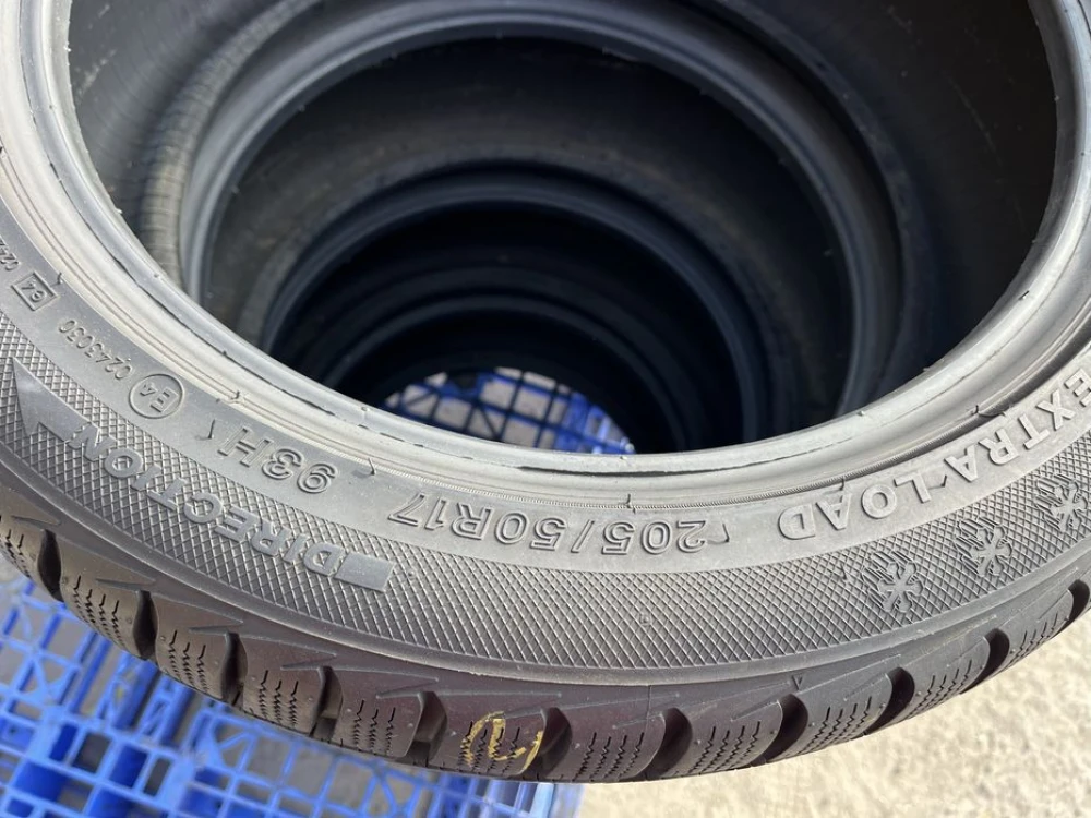 205/50 r17 Lassa Snoway 98% Резина зимняя