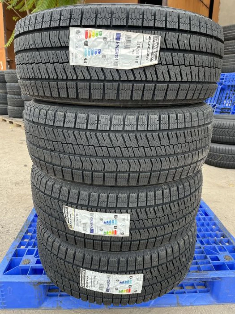 215/55 r18 Bridgestone Blizzak Ice Резина зимняя НОВАЯ