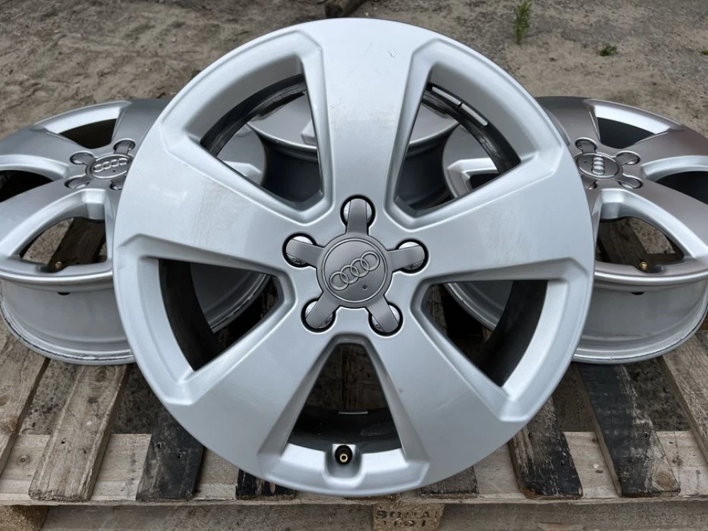 5х112 r17 Audi Диски литые оригинал как НОВЫЕ