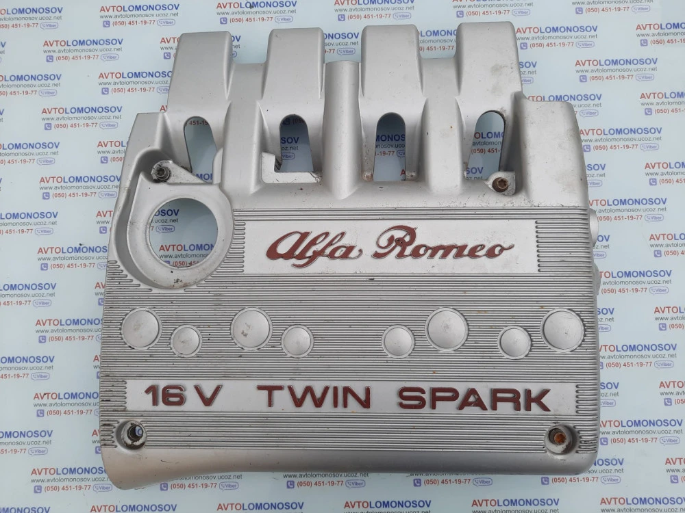 Накладка двигателя декоративная ALFA ROMEO 156 147