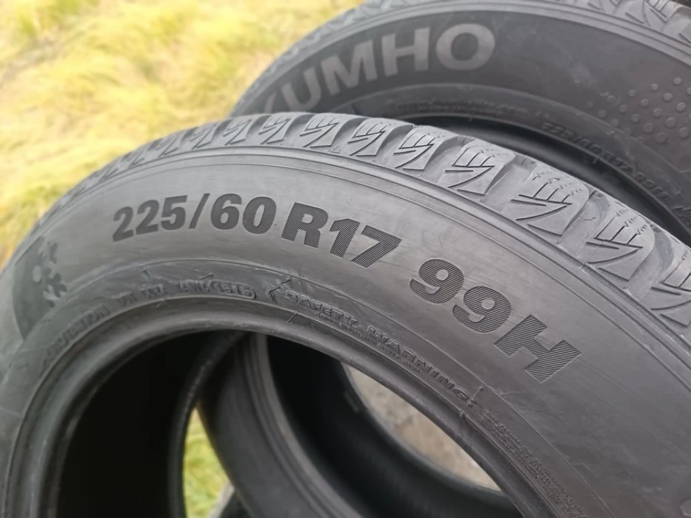 Зимові шини Kumho 225/60 R17 резина Р17