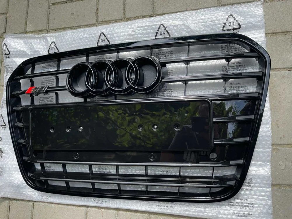 Решетка радиатора Audi A6 C7 (11-14) тюнинг решітка стиль S6 чорна