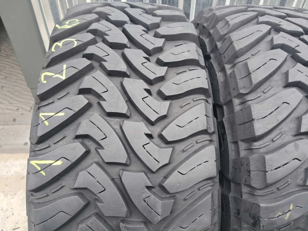 Резина 95% (13мм) протектор Toyo 315/75 R16 Open Country MT
