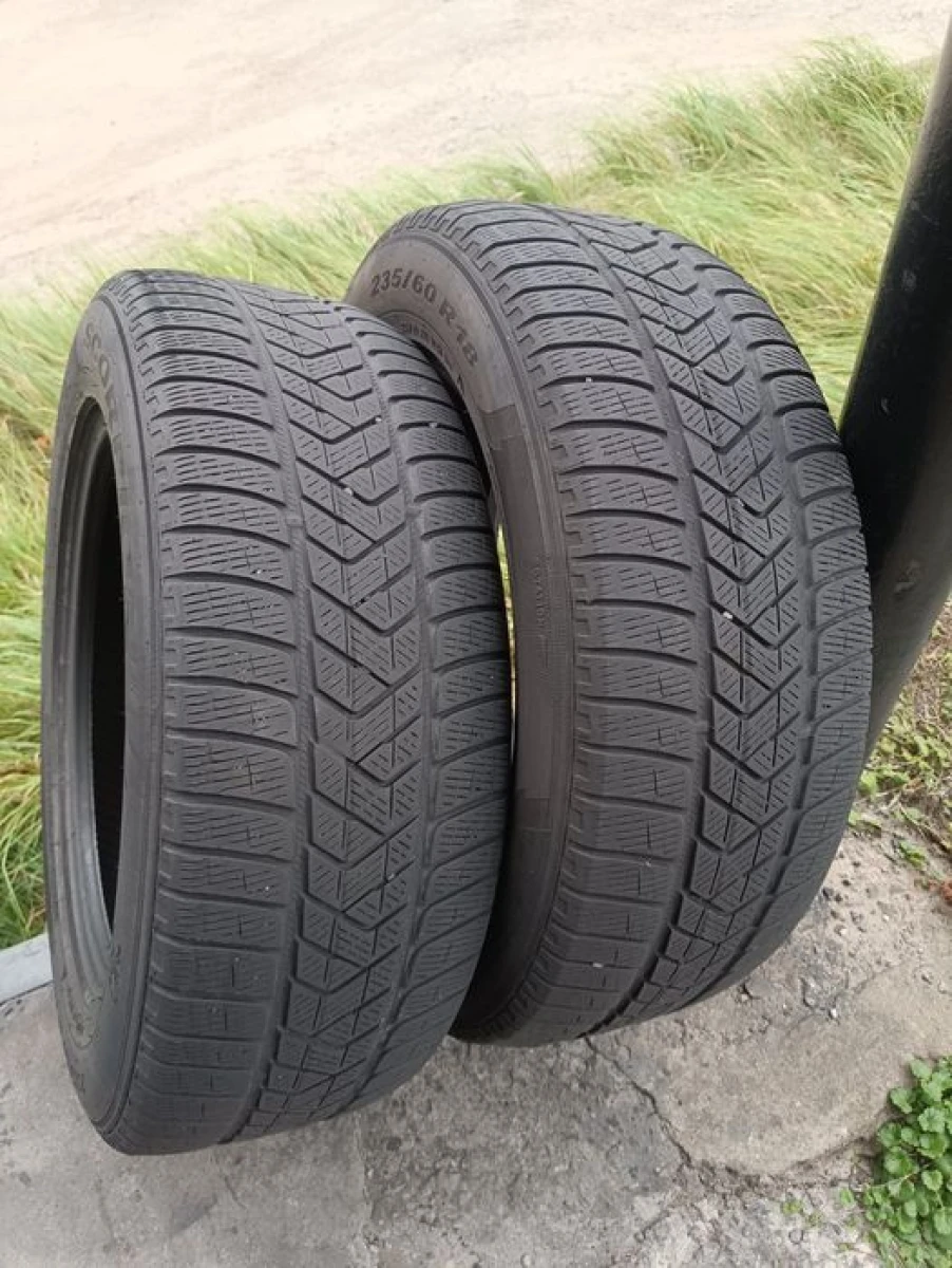 Зимові шини Pirelli 235/60 R18