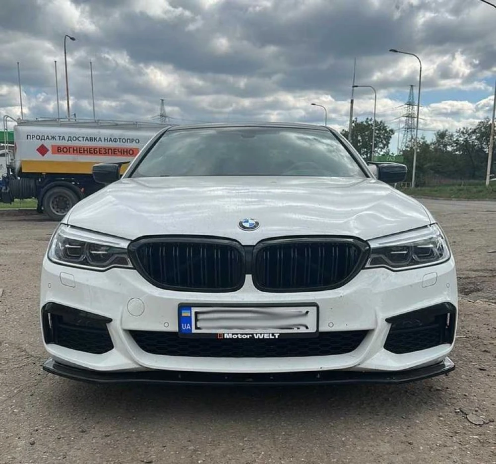 Решетки радиатора BMW G30 ноздри тюнинг стиль M5